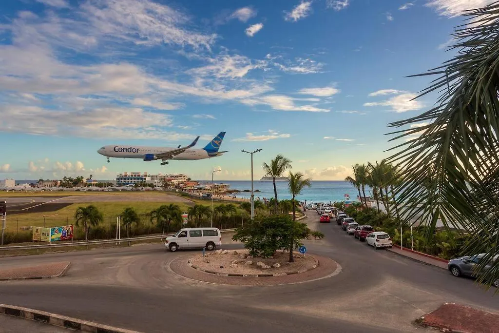 Paradise Perch - Royal Retreats At Maho Beach Lowlands Holiday home